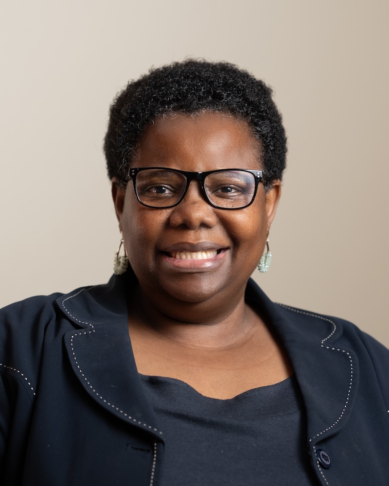 Dr Thizwilondi Madima